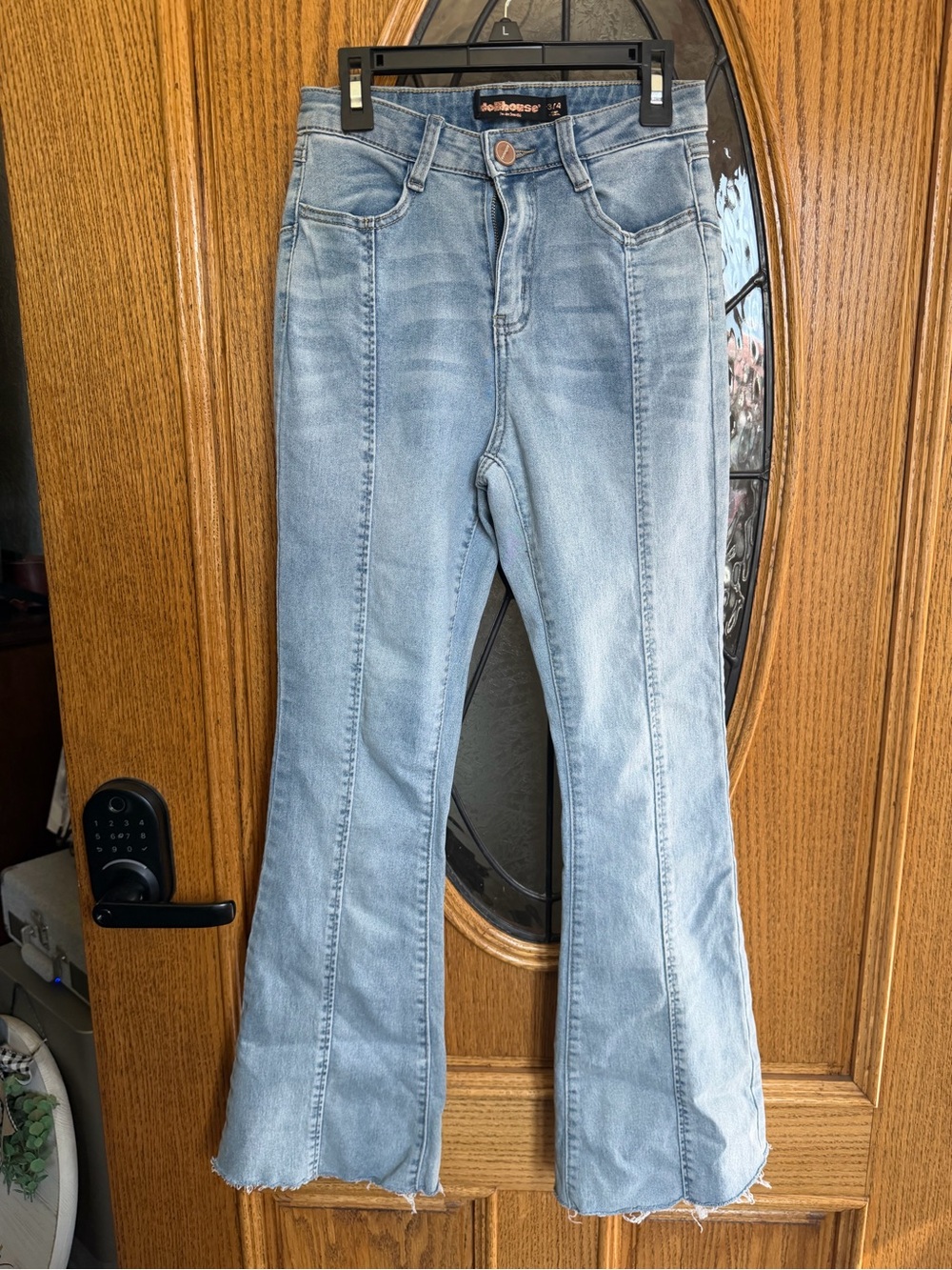 Dollhouse Light-Wash Flare Jeans Juniors 3/4 W26 L33 Raw Hem
